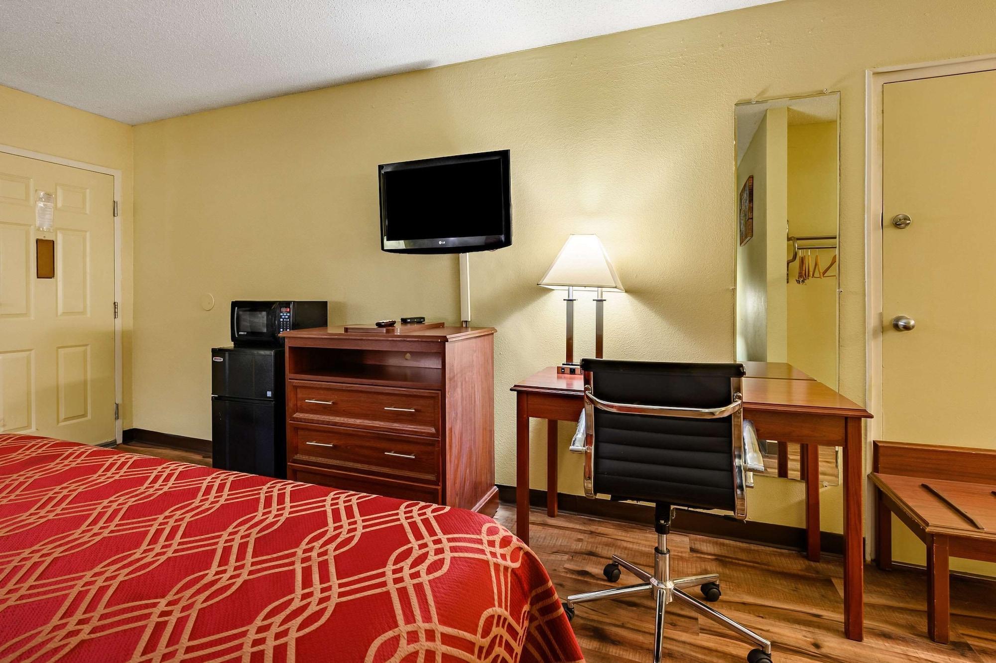 Econo Lodge Athens Bagian luar foto
